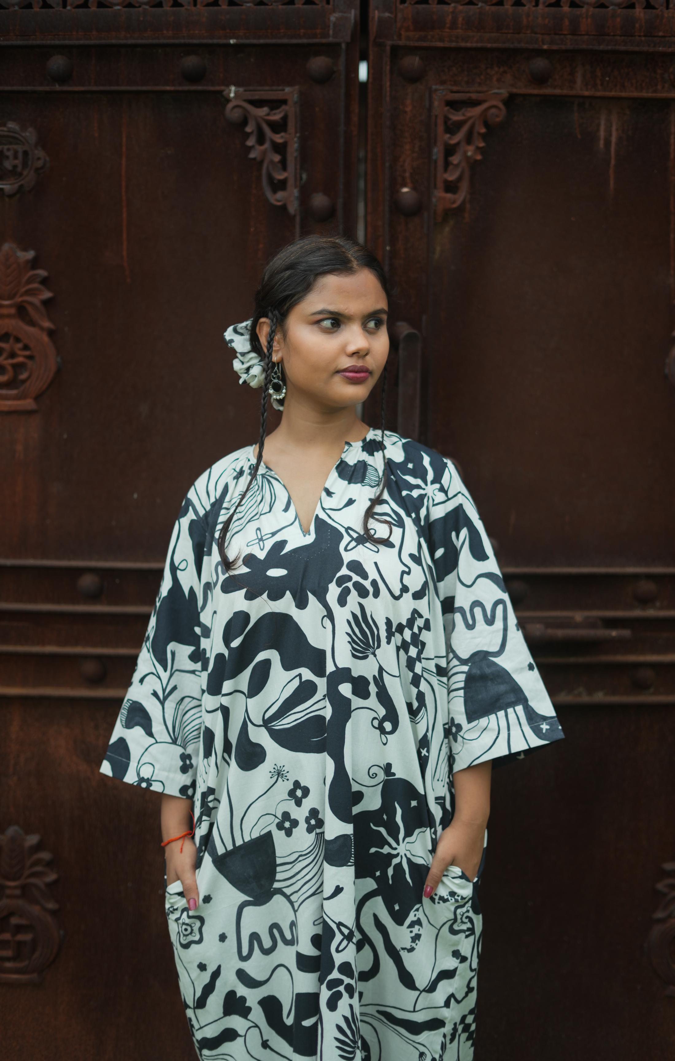LIFAFA MAXI DRESS IN SIYAHI PRINT