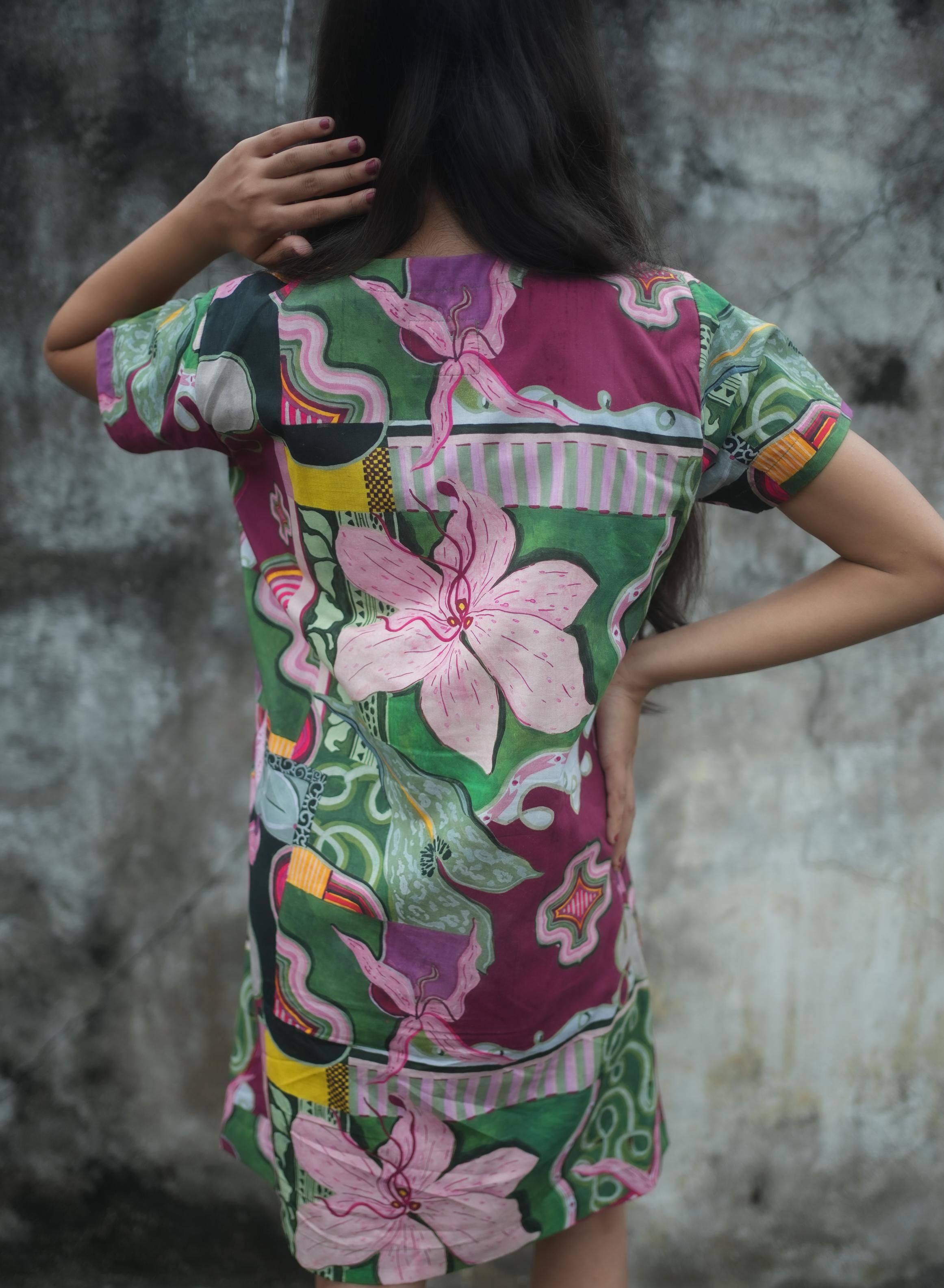 GUL SHORT DRESS IN BAGEECHA PRINT